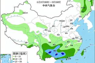 阿诺德在英超中送出57次助攻，追平罗伯逊创造的后卫助攻纪录